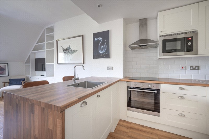 Belsize Avenue, London, NW3
