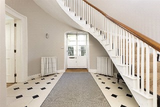 Point Pleasant, London, SW18