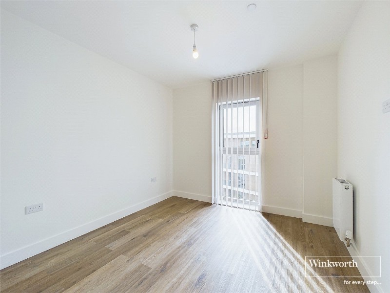 Flagstaff Road, Bankside Gardens, Reading, Berkshire, RG2