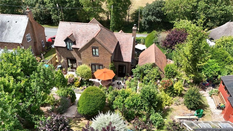 Ludgershall Road, Collingbourne Ducis, Marlborough, Wiltshire, SN8