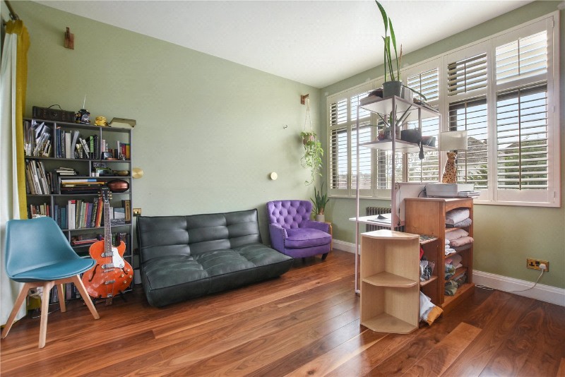 Longstone Avenue, London, NW10