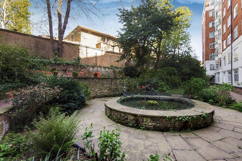 Grove End Gardens, Grove End Road, St John&#39;s Wood, London, NW8
