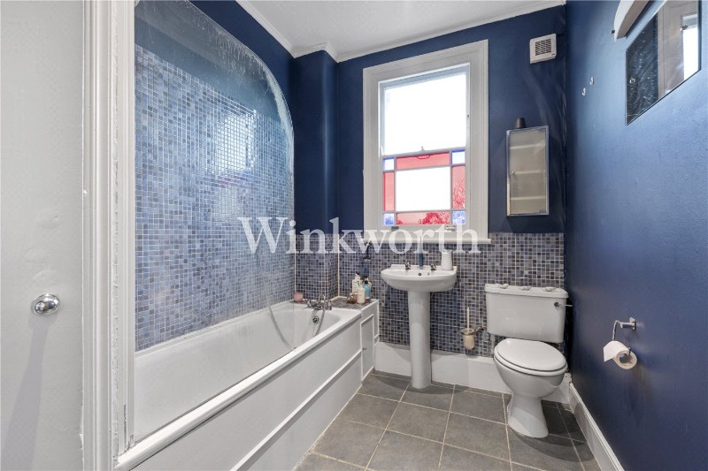 Meadowcroft Road, London, N13