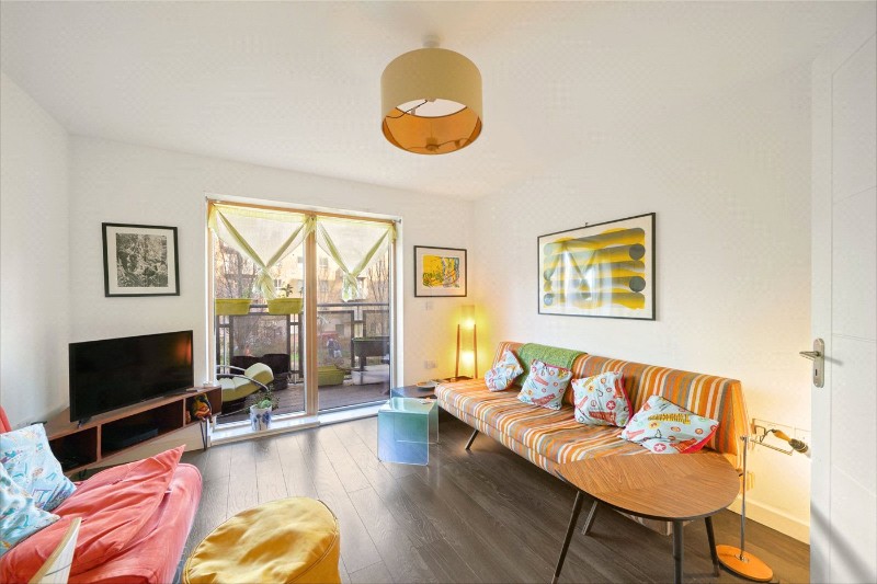 New Clocktower Place, London, N7