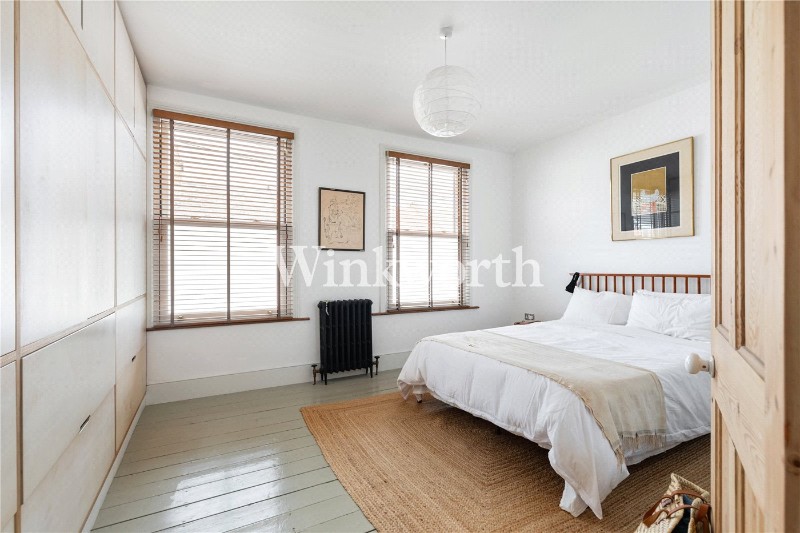 Greyhound Road, London, N17
