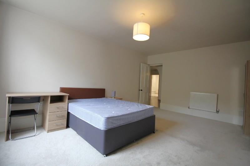 Hillcourt Road, Cheltenham, Gloucestershire, GL52