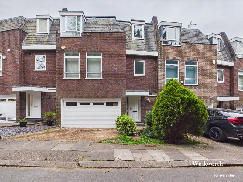 Westchester Drive, Hendon, NW4