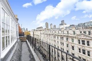 Giltspur Street, London, EC1A