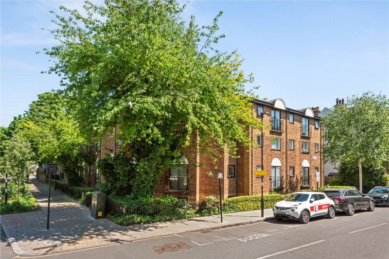 Tinniswood Close, London, N5