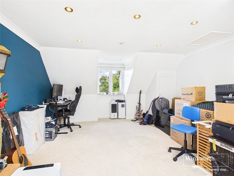 Oak Tree Road, Tilehurst, Reading, Berkshire, RG31