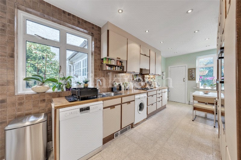 Wessex Gardens, London, NW11