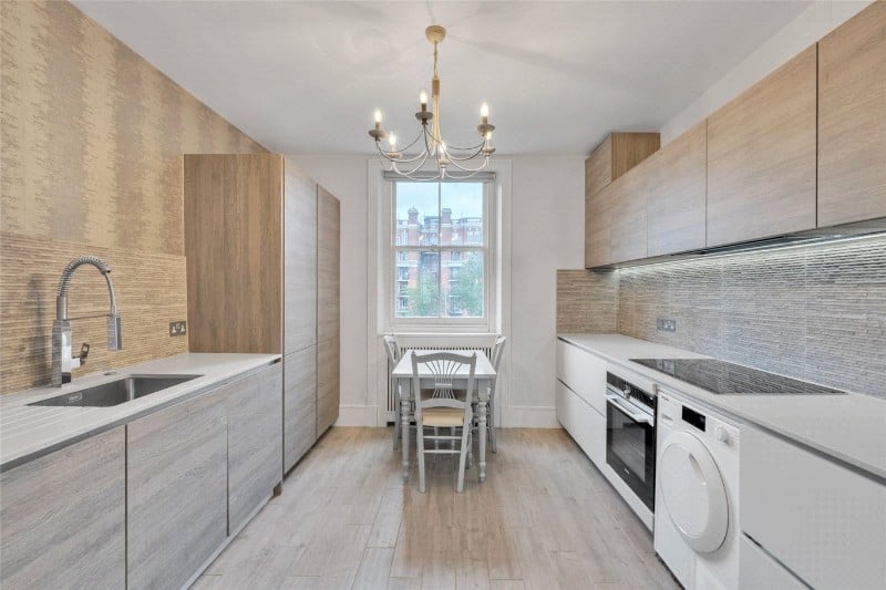 Randolph Avenue, London, W9