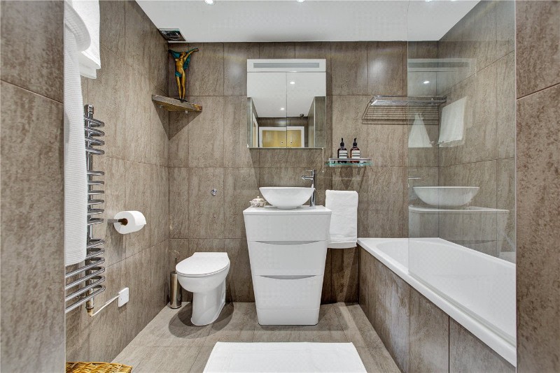 Greenfell Mansions, Glaisher Street, London, SE8