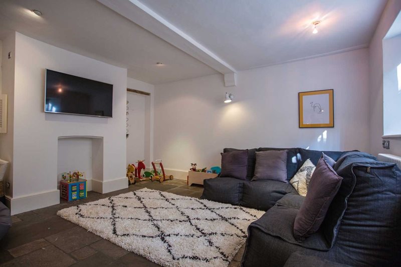 Park House, Hampton Court Road, Surrey, KT8