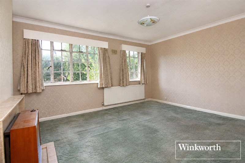 The Bartons, Elstree Hill North, Elstree, Borehamwood, WD6