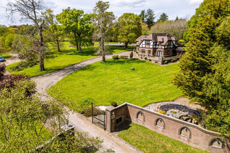 Uddens Drive, Wimborne, Dorset, BH21