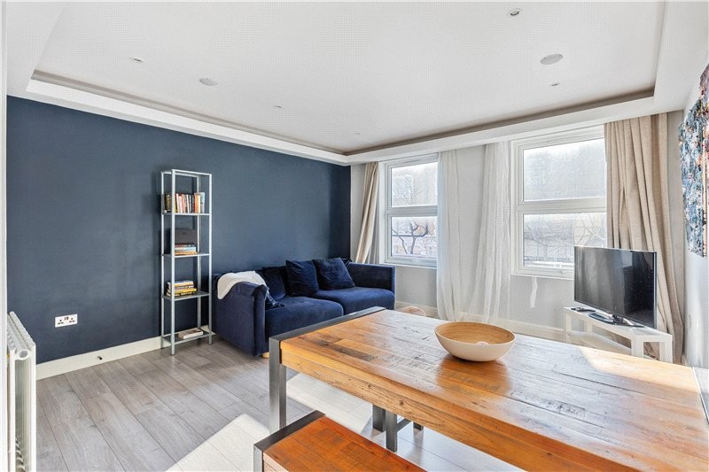 Walworth Road, Walworth, London, SE17