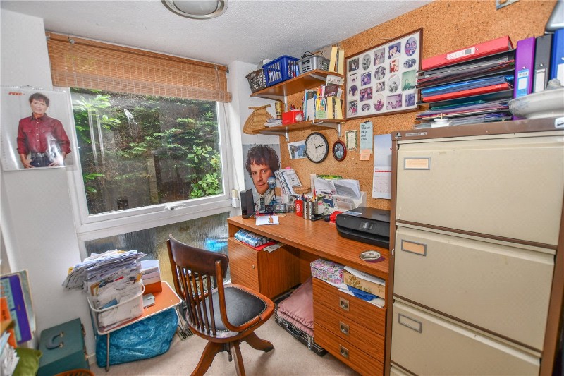 Barkhart Gardens, Wokingham, Berkshire, RG40