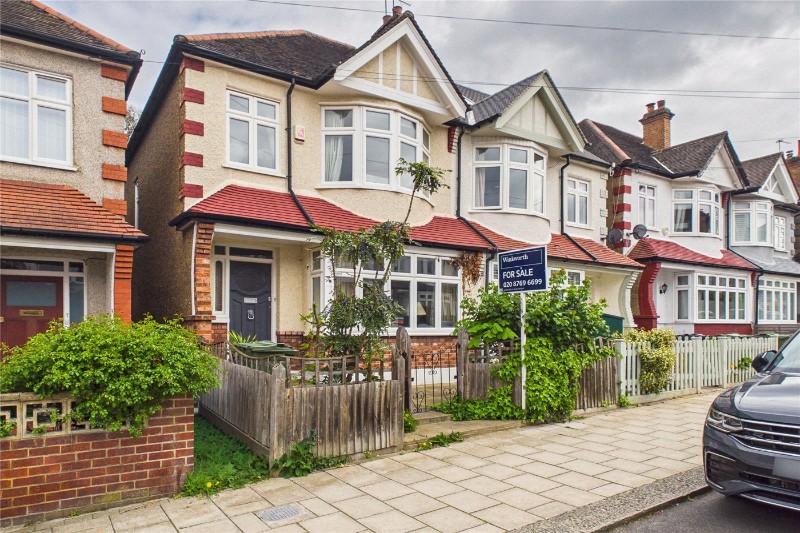 Kirkstall Gardens, London, SW2