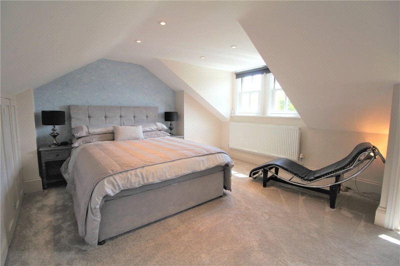 Hales Road, Cheltenham, GL52