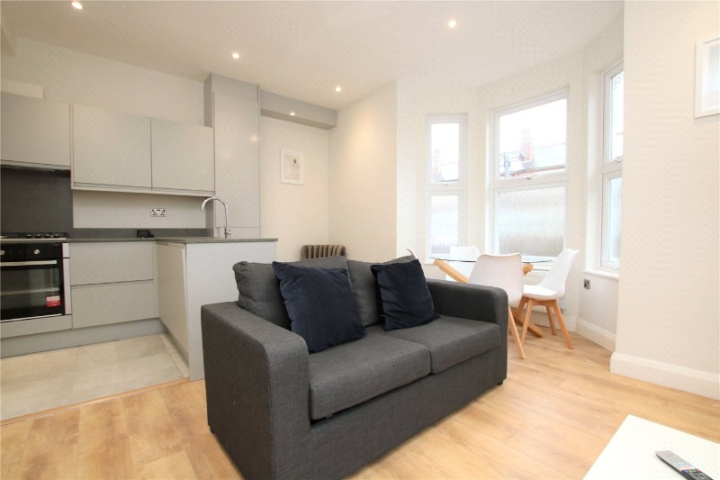 London Road, Reading, Berkshire, RG1