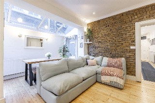 Queenstown Road, London, SW8