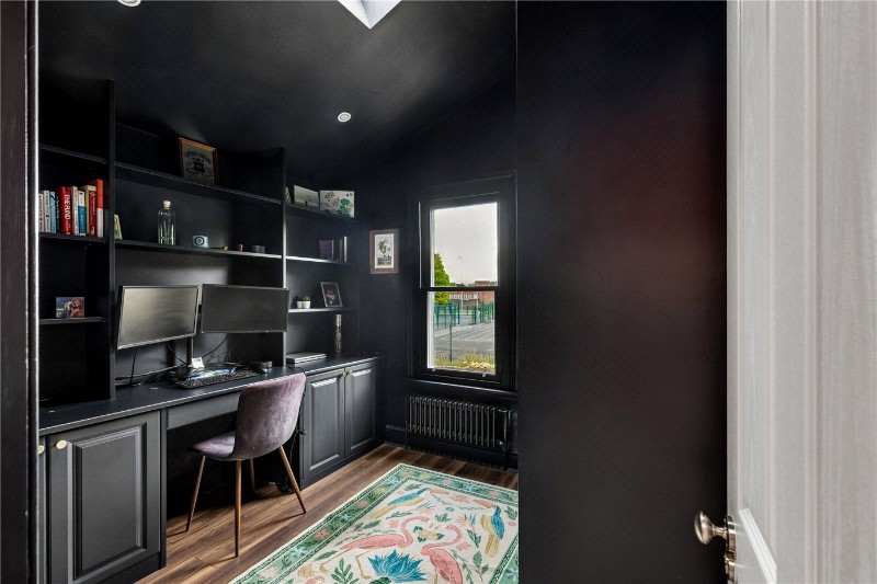Powerscroft Road, London, E5