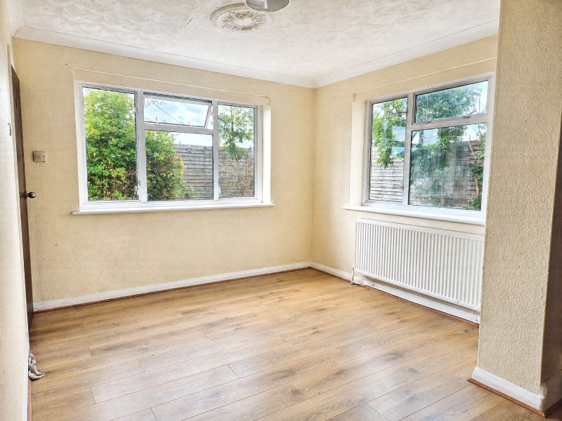 Mays Lane, Barnet, EN5
