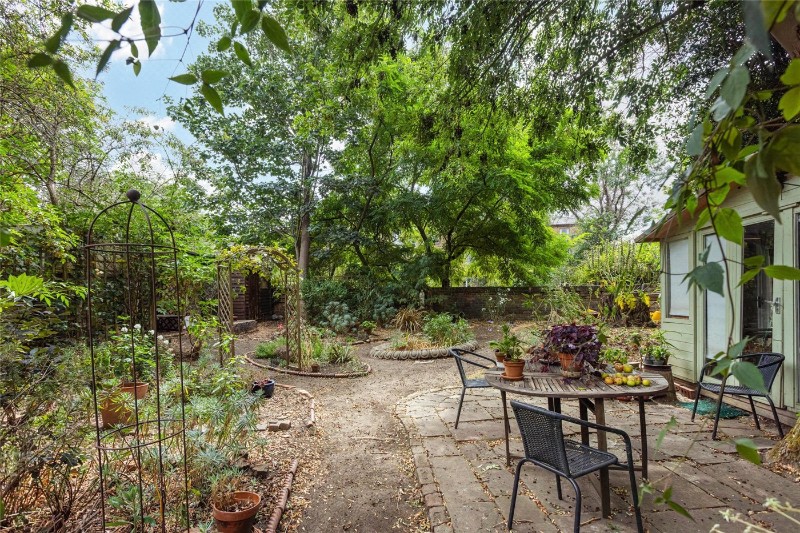 Groveway, London, SW9