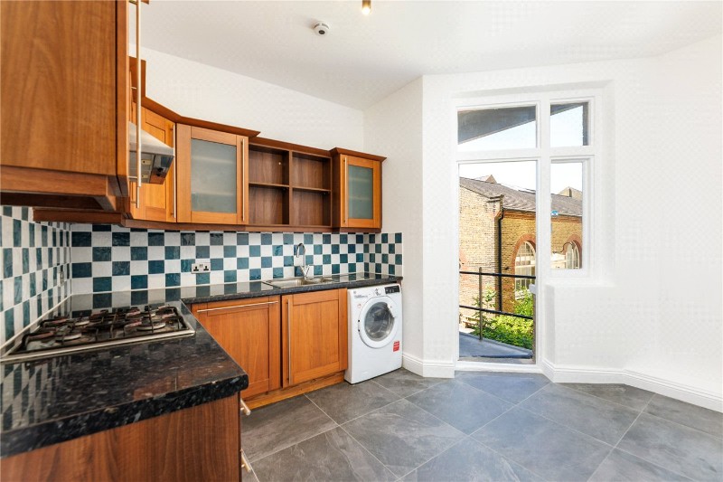 West Hill, London, SW18