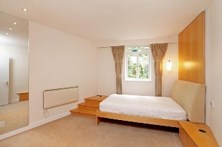 Rosebery Avenue, Clerkenwell, London, EC1R