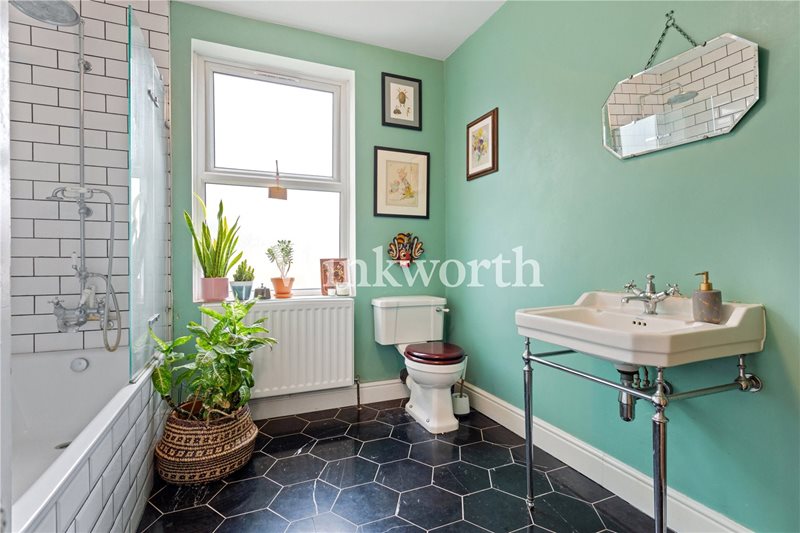 Lismore Road, London, N17