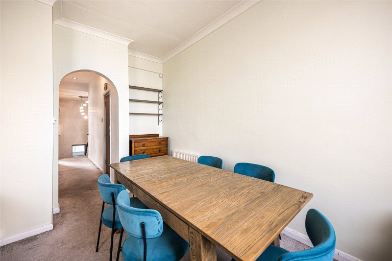 St. Georges Drive, London, SW1V