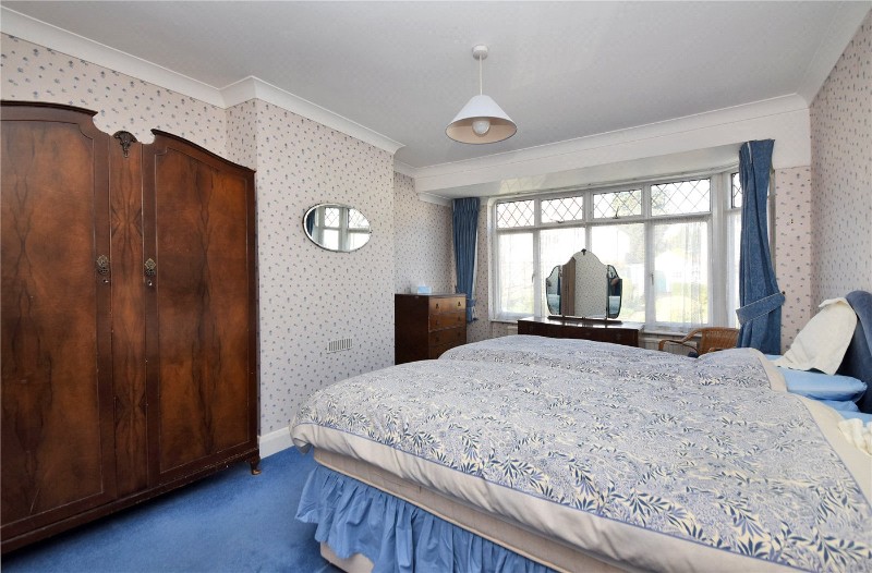 Pine Walk, Banstead, Surrey, SM7