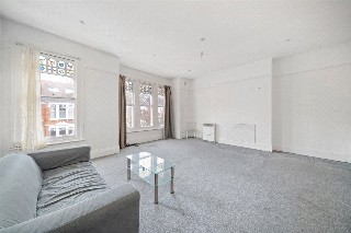 Louisville Road, London, SW17