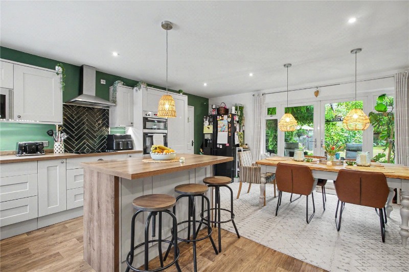 Walnut Hill, Surlingham, Norwich, Norfolk, NR14