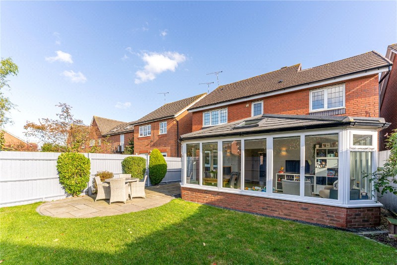Faulconbridge Way, Heathcote, Warwick, Warwickshire, CV34