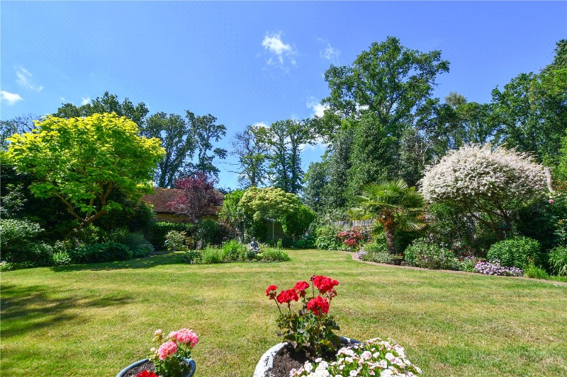 Gilbert Way, Finchampstead, Wokingham, Berkshire, RG40
