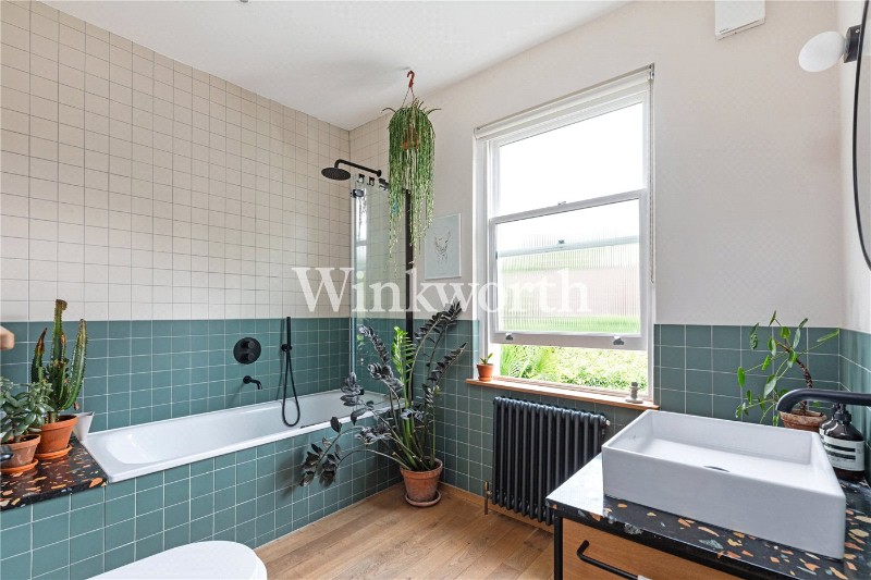 Greyhound Road, London, N17