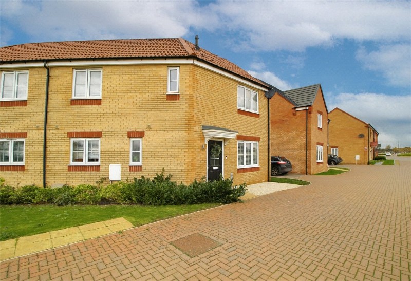 Harrier Way, Market Deeping, Peterborough, Lincolnshire, PE6
