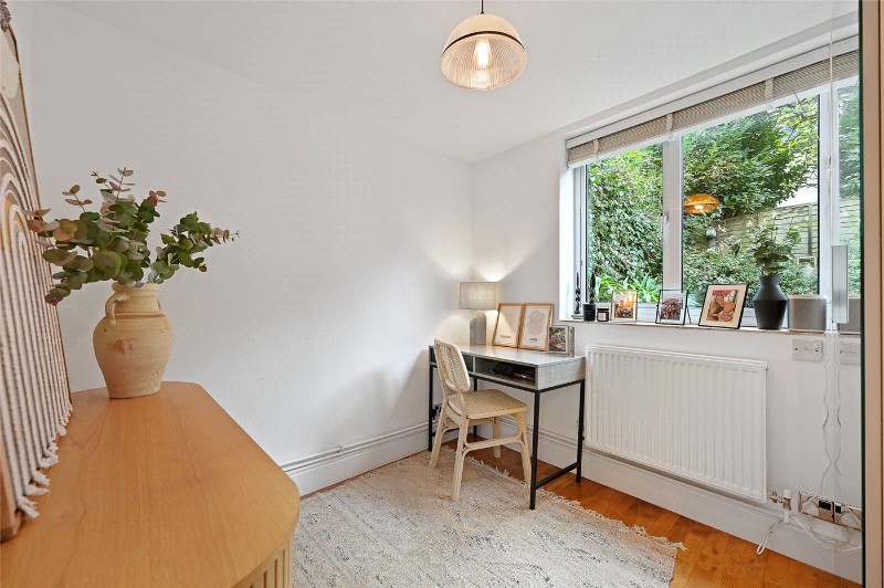 Westwick Gardens, Brook Green, London, W14