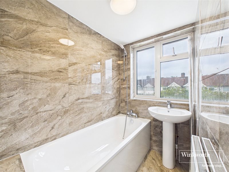 Charlton Road, Kenton, Harrow, HA3