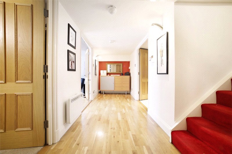Ludgate Hill, London, EC4M