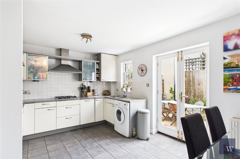 Henry Tate Mews, London, SW16