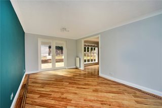 Great Ellshams, Banstead, Surrey, SM7