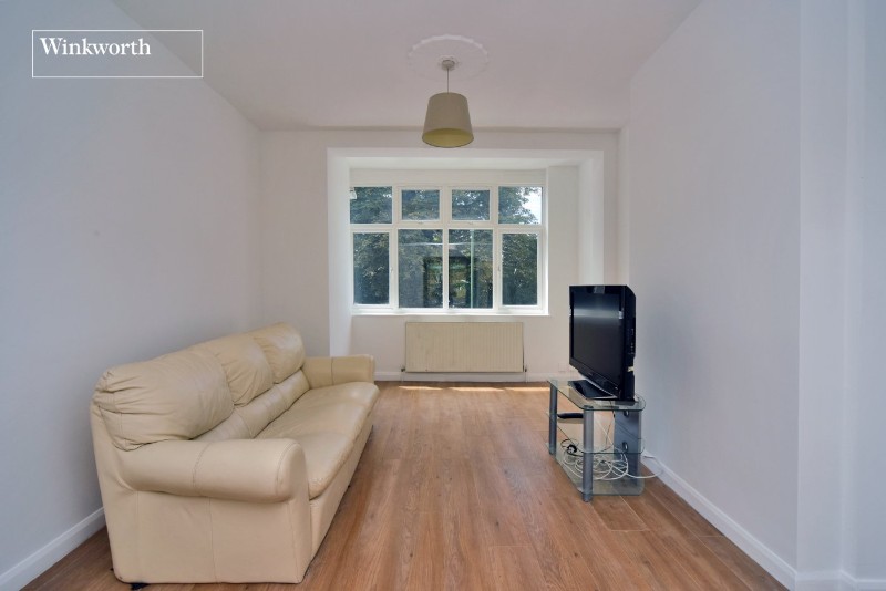 Hobart Road, Worcester Park, KT4