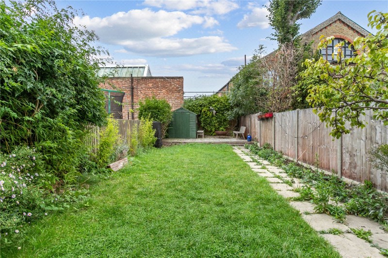 Dunsmure Road, London, N16