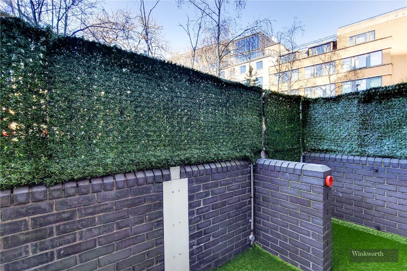 Adler Street, London, E1