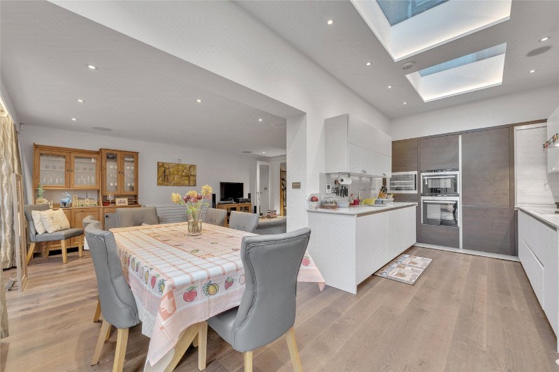 Sutherland Avenue, Maida Vale, London, W9