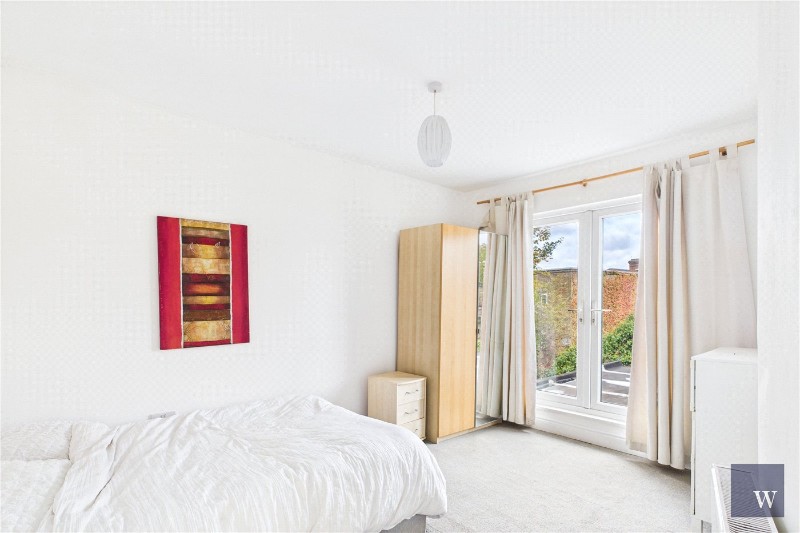 Dumbarton Road, London, SW2